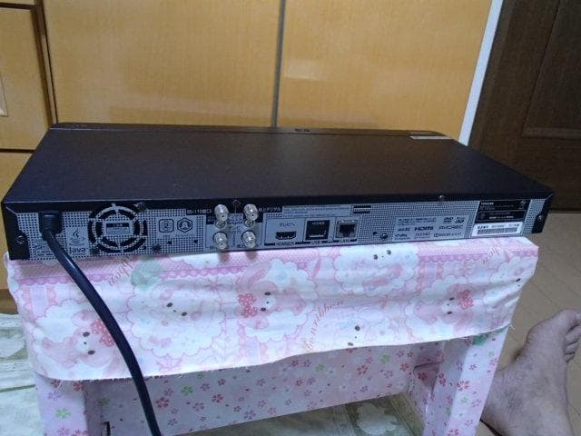 安心の動作保証品、TOSHIBA DBR-W1007 ブルーレイレコーダー