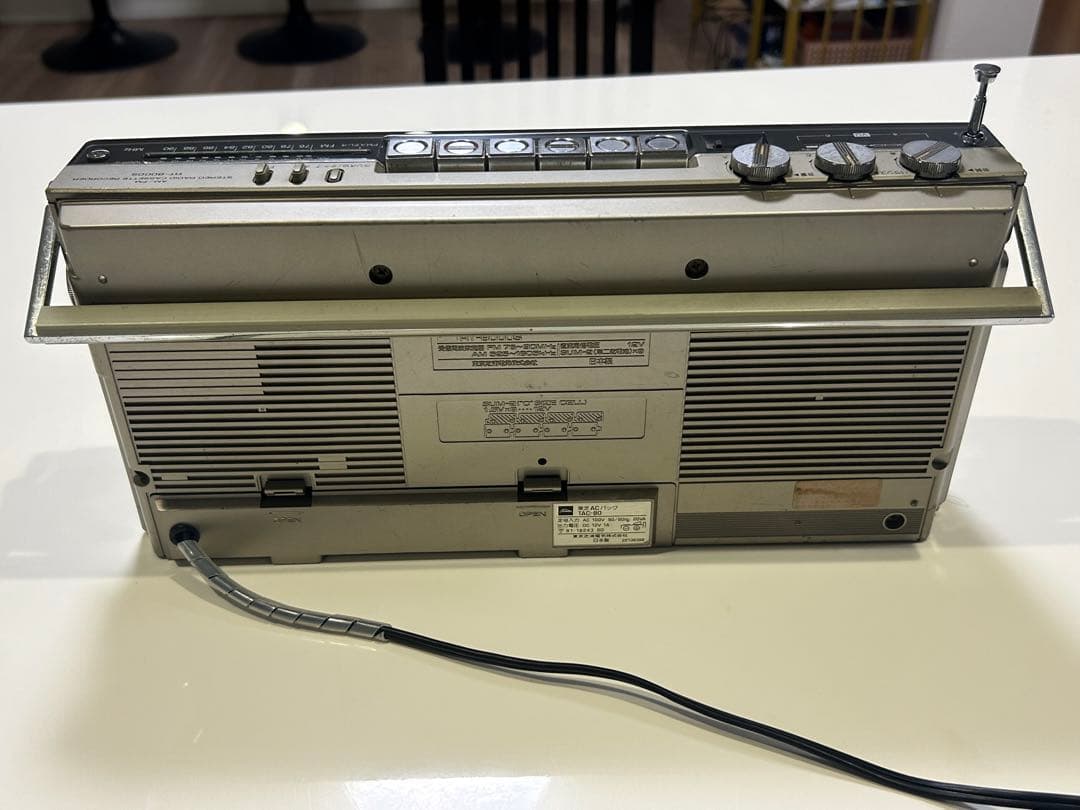 BOMBEAT RT-8000S カセットプレーヤー