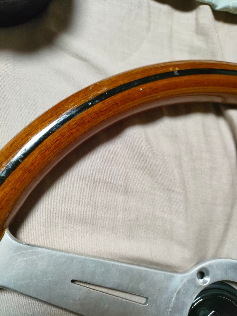 JIN　ナルディ　ウッドステアリング　36　36.5 ボス