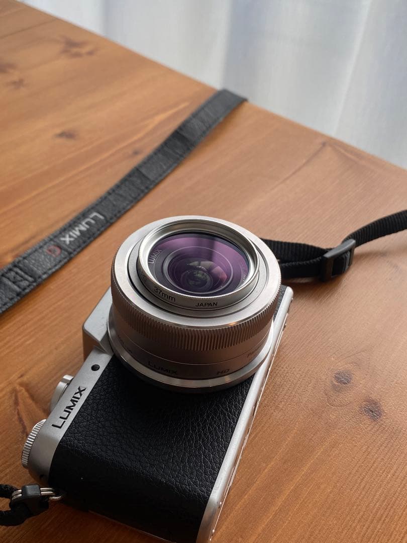 【値下げ済】LUMIX DMC-GF7ダブルズームレンズキット