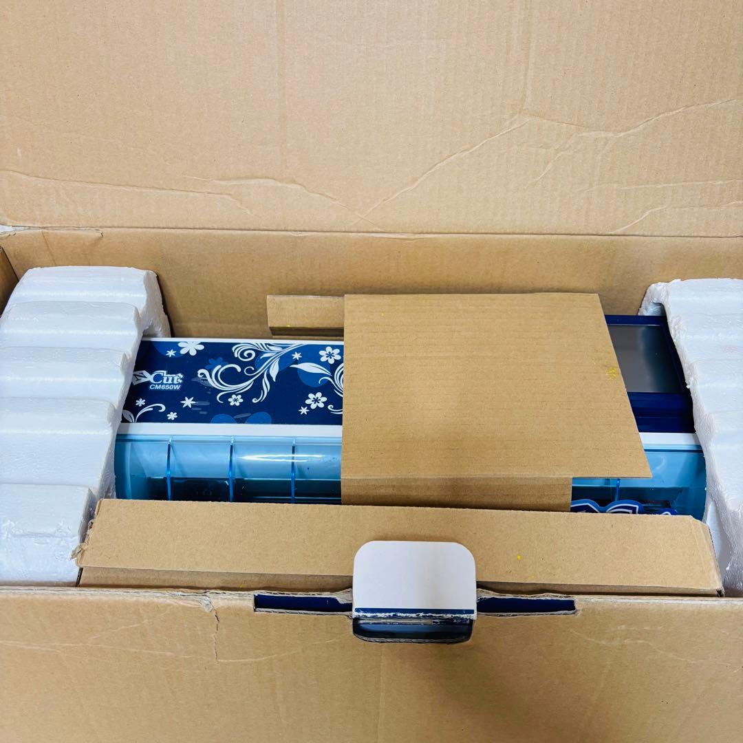 ブラザー カッティングマシン CM650W brother ScanNCut