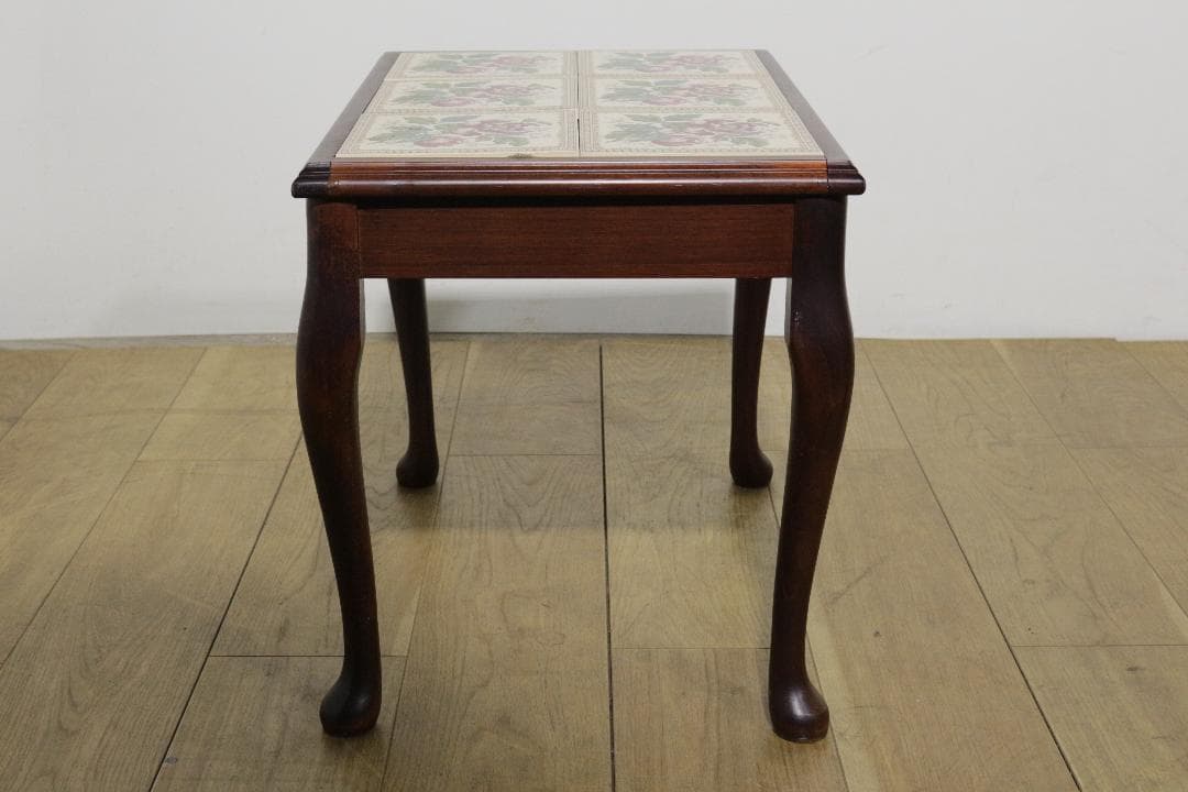 イギリス★タイル天板サイドテーブル★DemainCOLLECTION★木製家具★