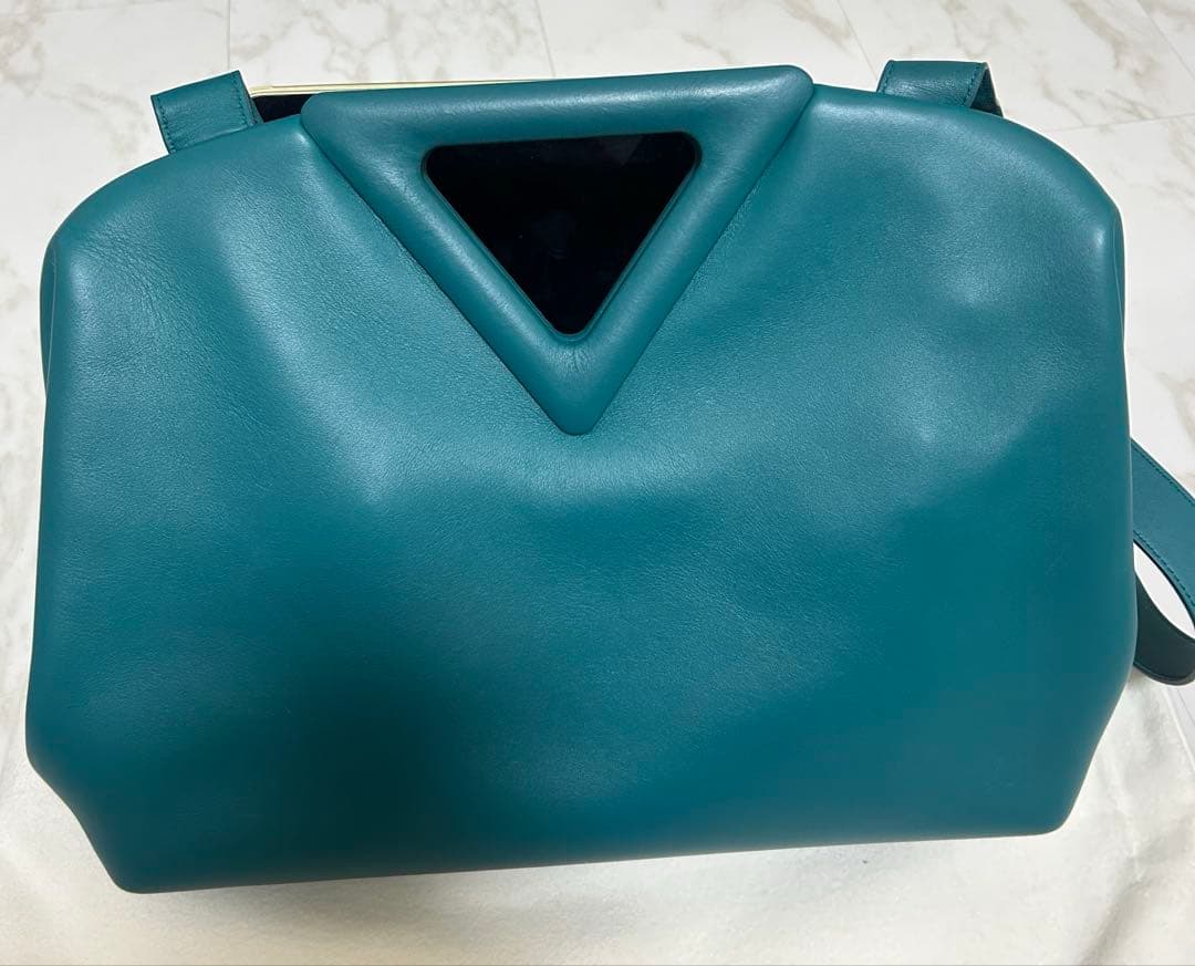 BOTTEGA VENETA POINT ミディアム