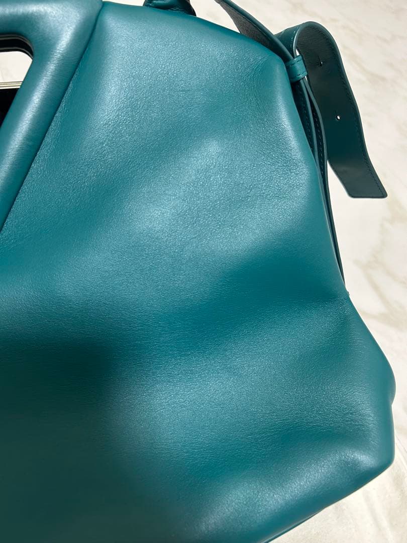 BOTTEGA VENETA POINT ミディアム