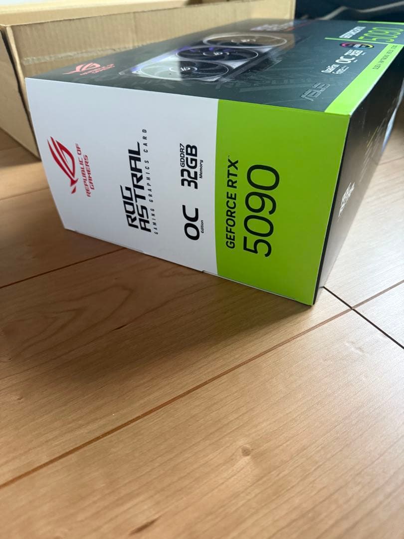 グラフィックボード・グラボ・ビデオカード ASUS ROG ASTRAL GEFORCE RTX 5090