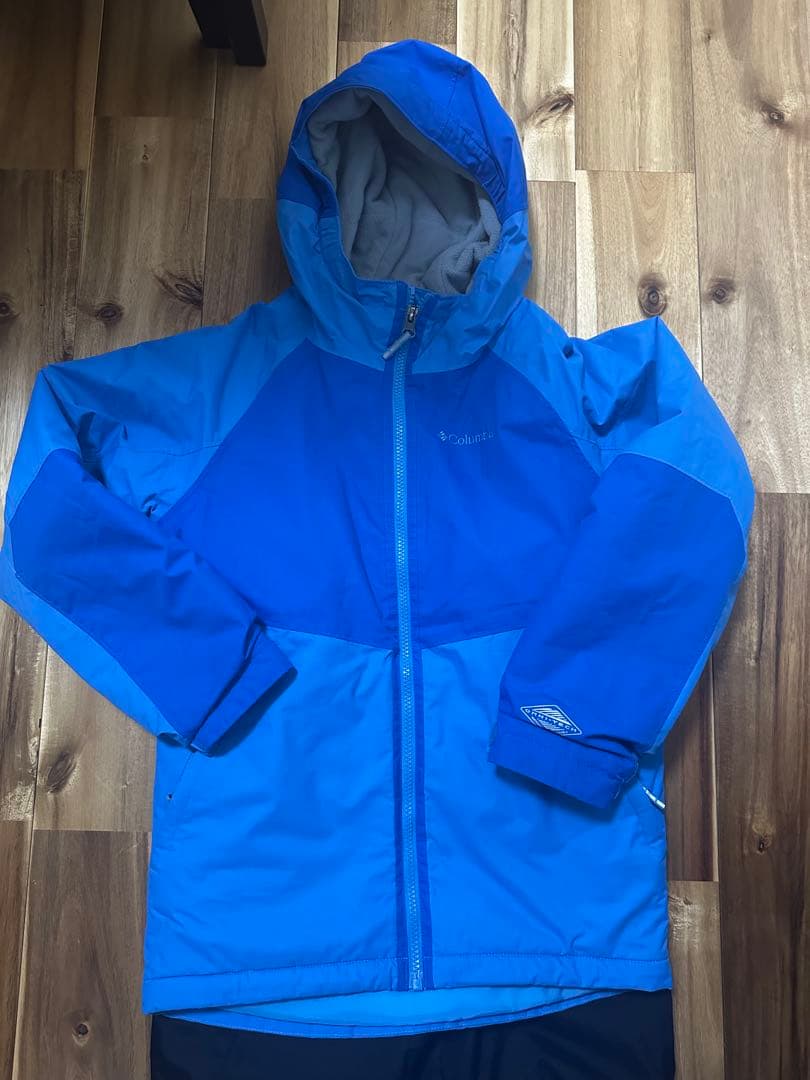 Colombia⭐️子供用スキーウェアセット⭐️size140