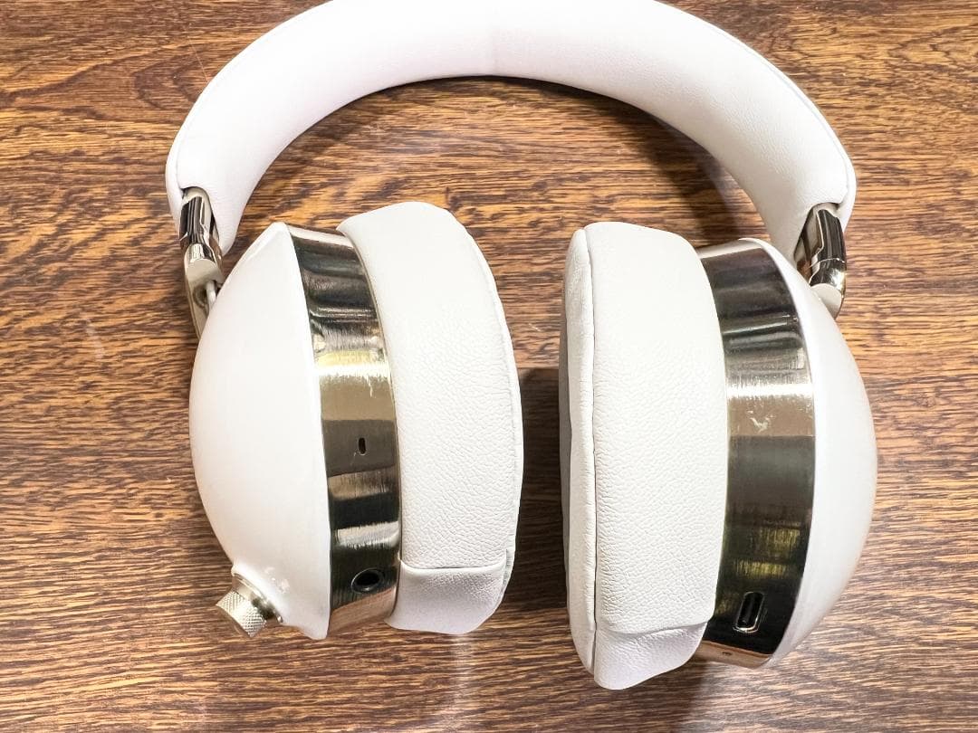 【世界初３種のドライバー】ワイヤレスヘッドホンAVIOT　 WA-J1高解像度！