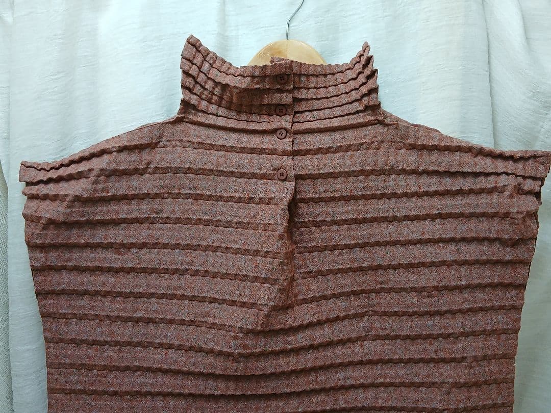 me by ISSEY MIYAKE プリーツ加工 トップス　チュニック