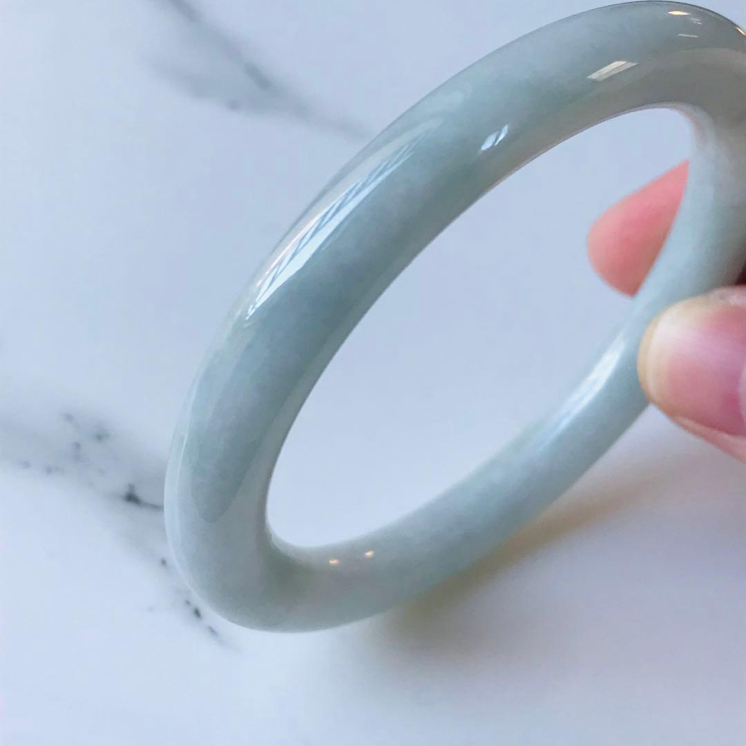 ※専用【B810-047】翡翠　ヒスイ　バングル　ミャンマー産　53.5mm