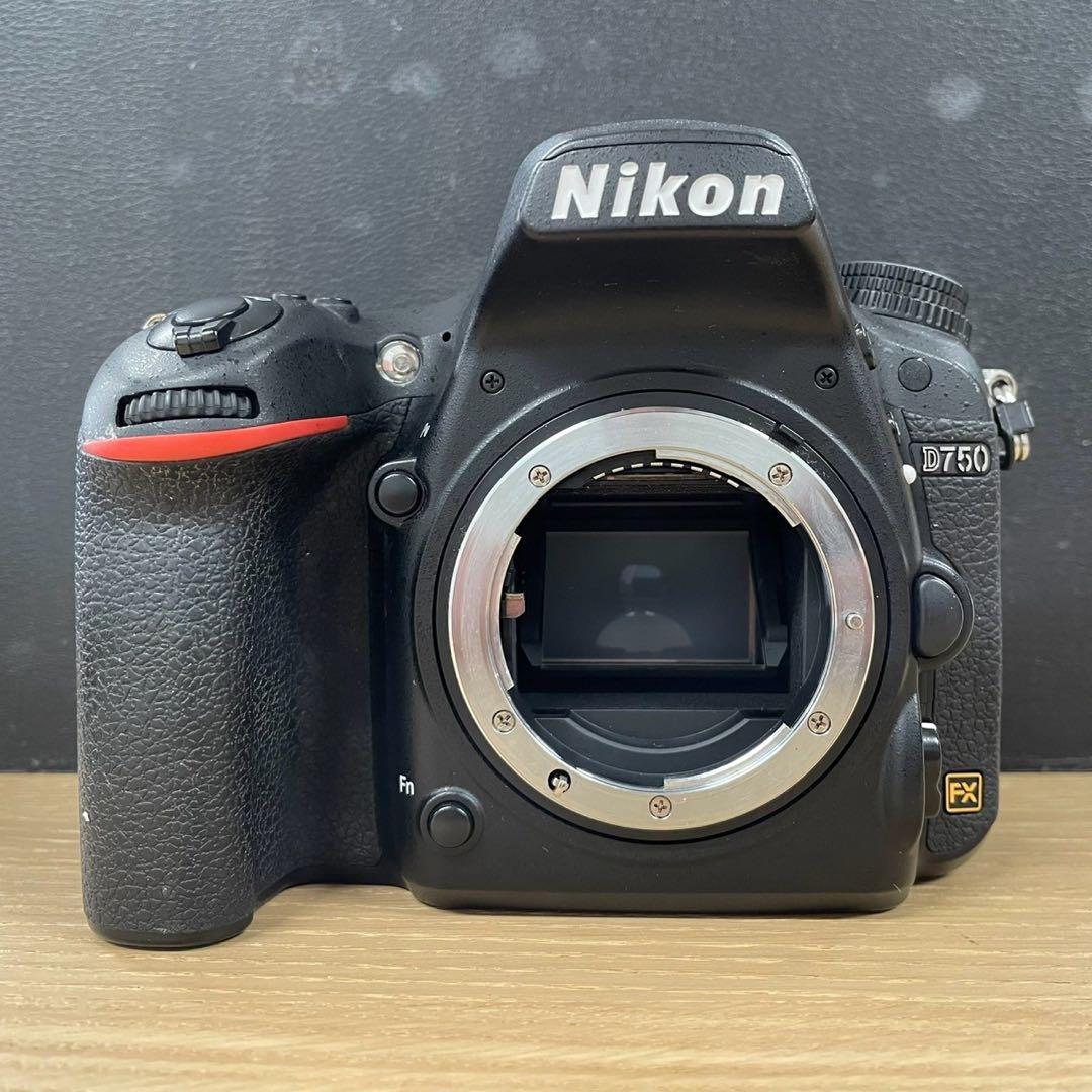 Nikon(ニコン) D750 ボディ 14,695枚 WW95