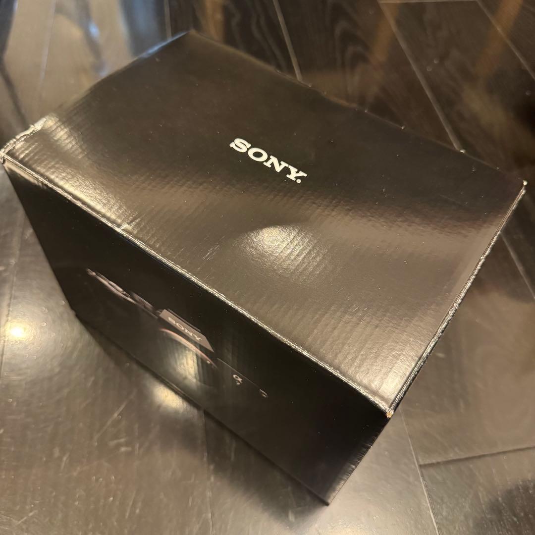 【美品】SONY α7 IV ILCE-7M4 ボディ　ミラーレス一眼