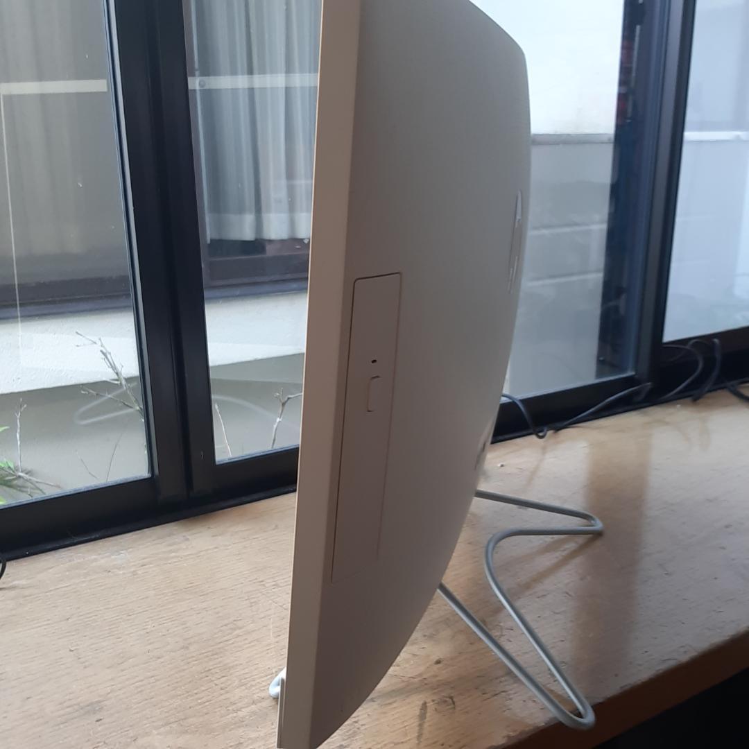 Osaka様 一体型 8世代 i5 8400T 256G 1T FHD