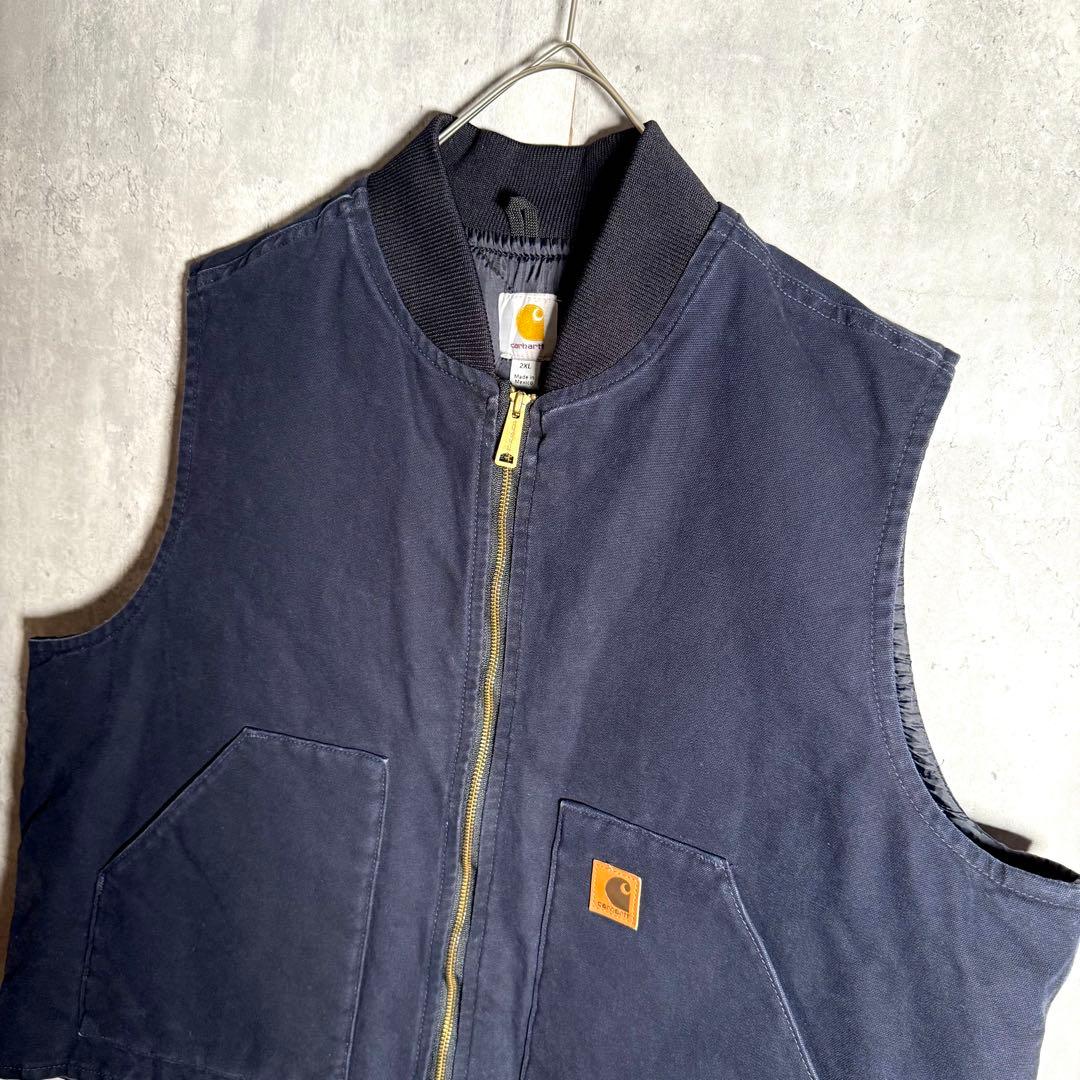 ⭐️希少⭐️カーハート ダック地ベスト 2XL 企業物 刺繍 ネイビー V01