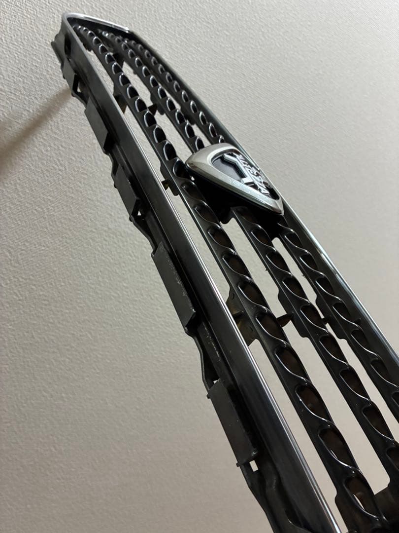 美品 アルテッツァ 後期 純正グリル