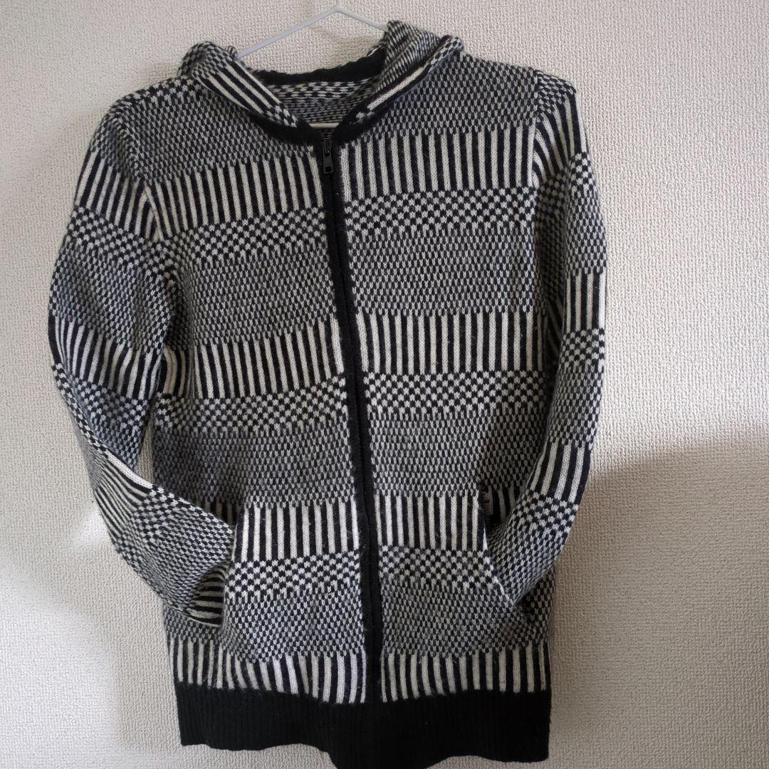 ルシアンペラフィネニットパーカー　高級カシミア100%