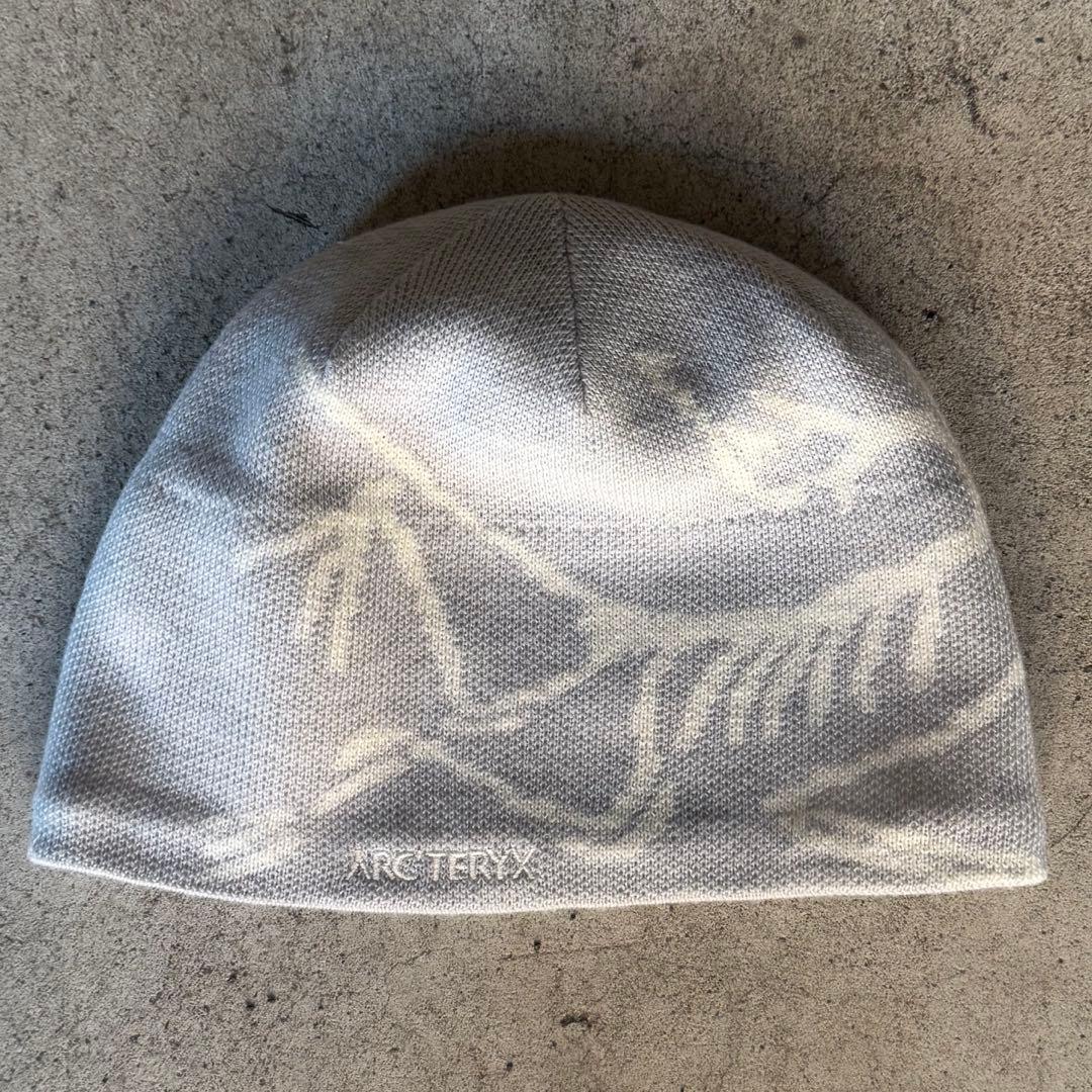 n*n様 アークテリクス　ビーニー ホワイト