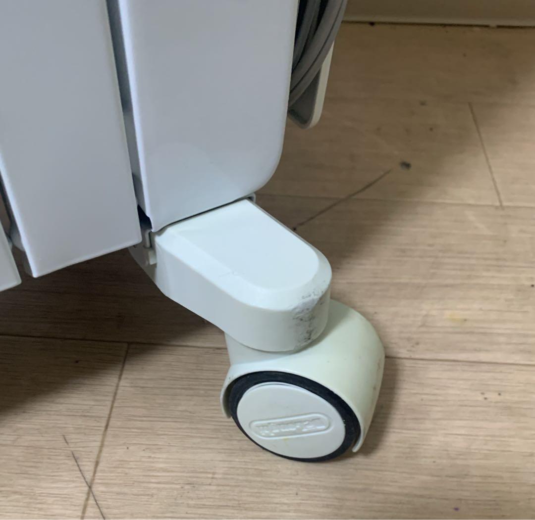 値下！デロンギ オイルヒーター ドラゴンデジタル スマート QSD0915-BL