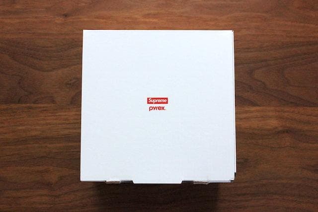 小物 Supreme Pyrex 2-Cup Measuring Cup Clear