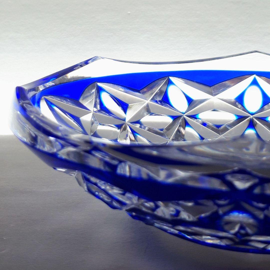 江戸切子　瑠璃色被せクリスタル　 　　　飾 中皿　【 黒川 昭男 作品 】
