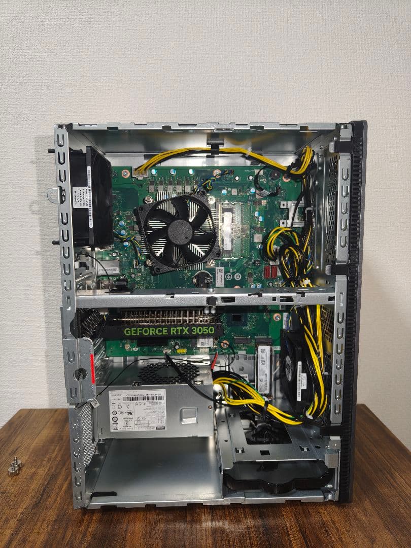 Lenovo ゲーミングデスクトップPC LOQ Tower 17IAX