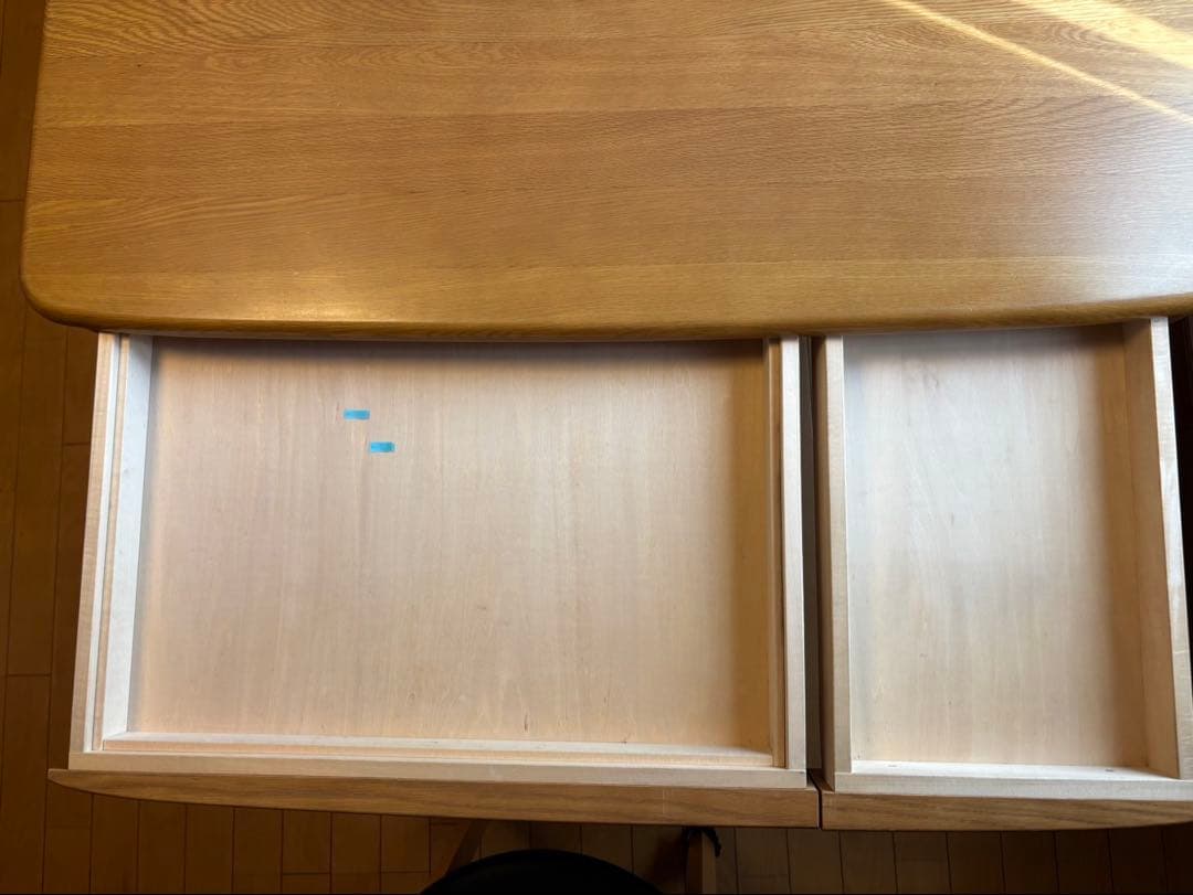 カリモク　学習机　セット販売① 机