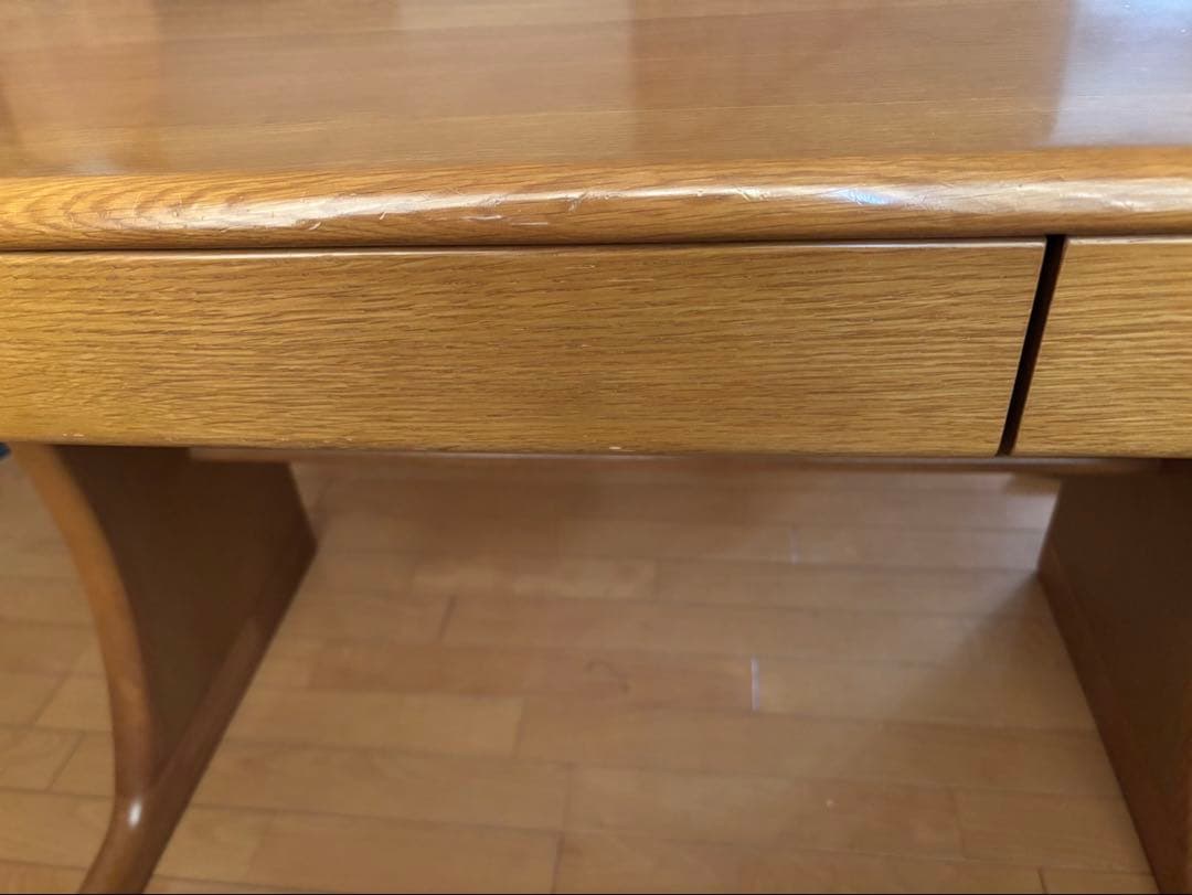 カリモク　学習机　セット販売① 机