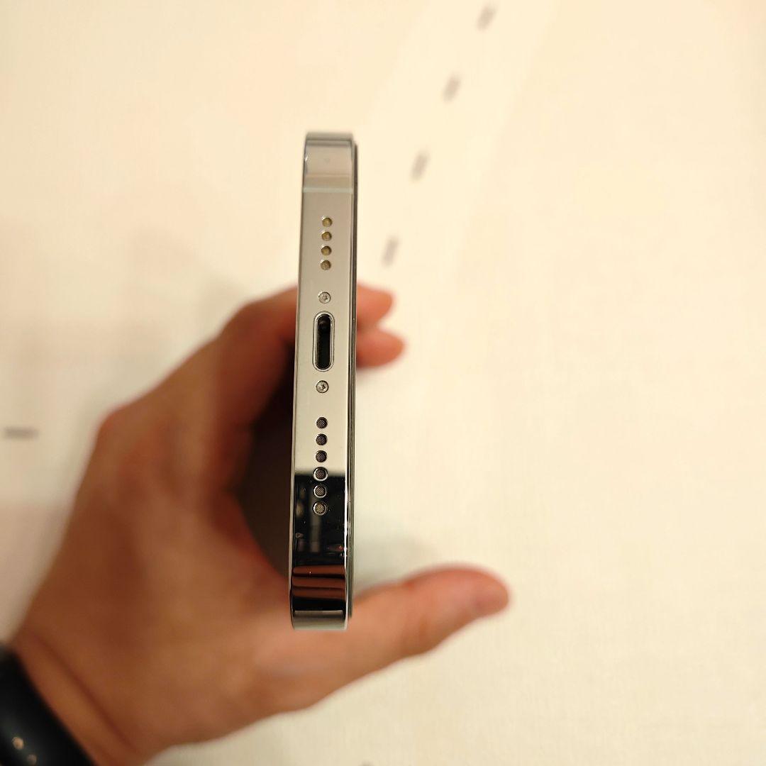 iPhone 14 ProMax 256GB シルバー 本体 ケース2点