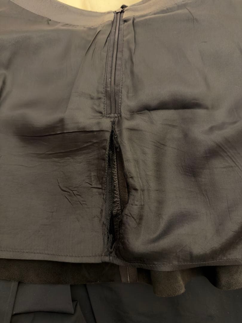 Gianni Versace ジャンニ ベルサーチ ベルサーチェ レザースカート