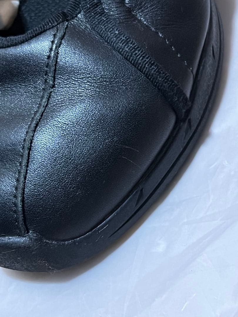 foundrymews Zoe 10M 黒 牛革