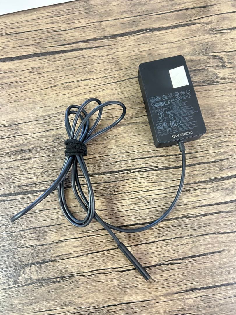 Microsoft Surface Laptop Go3 シルバー