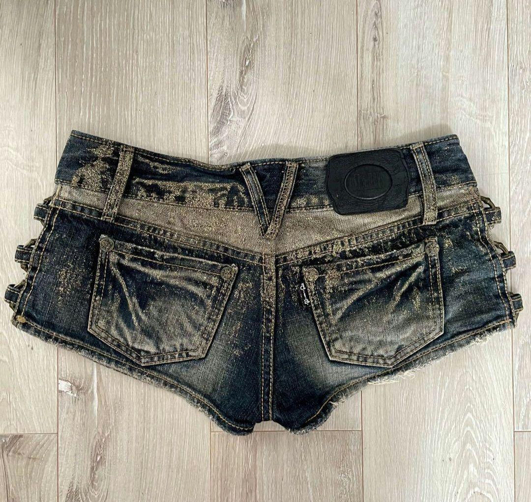 d.i.aショートパンツ デニム ラメ ダイヤ スカル 26インチ