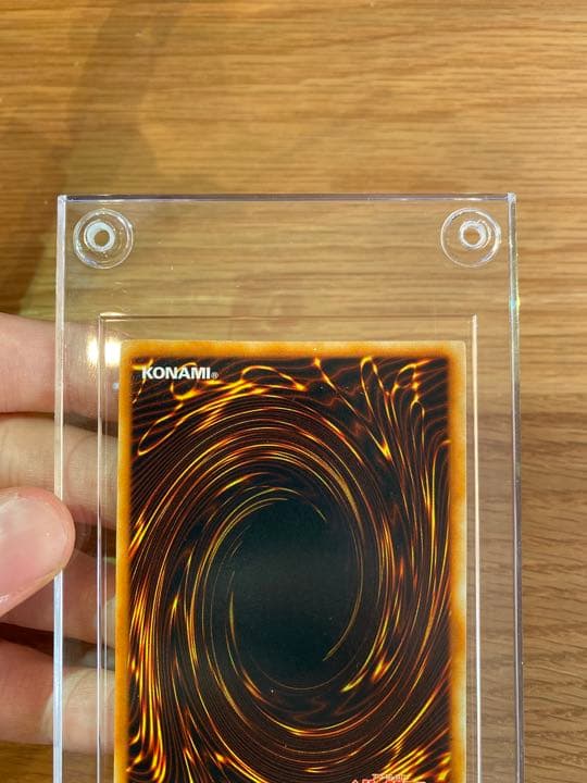 ★レッドアイズブラックメタルドラゴン シークレットレア