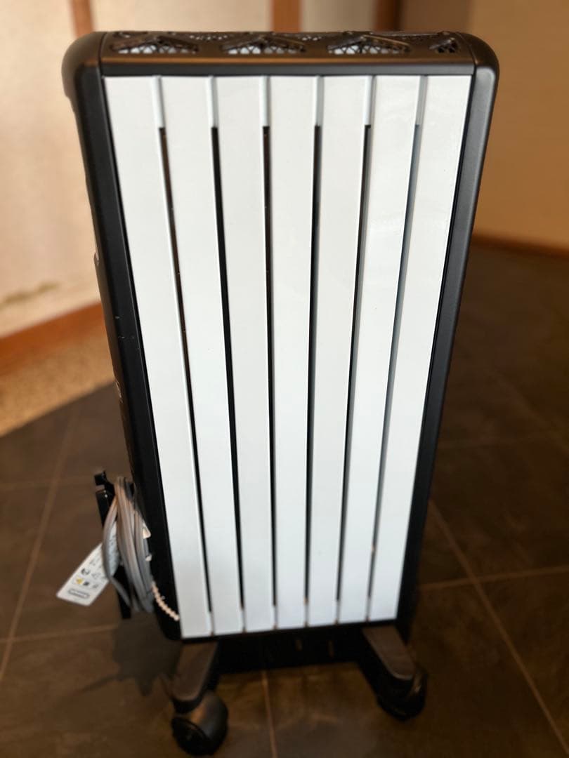 デロンギ(DeLonghi) マルチダイナミックヒーター　極美品