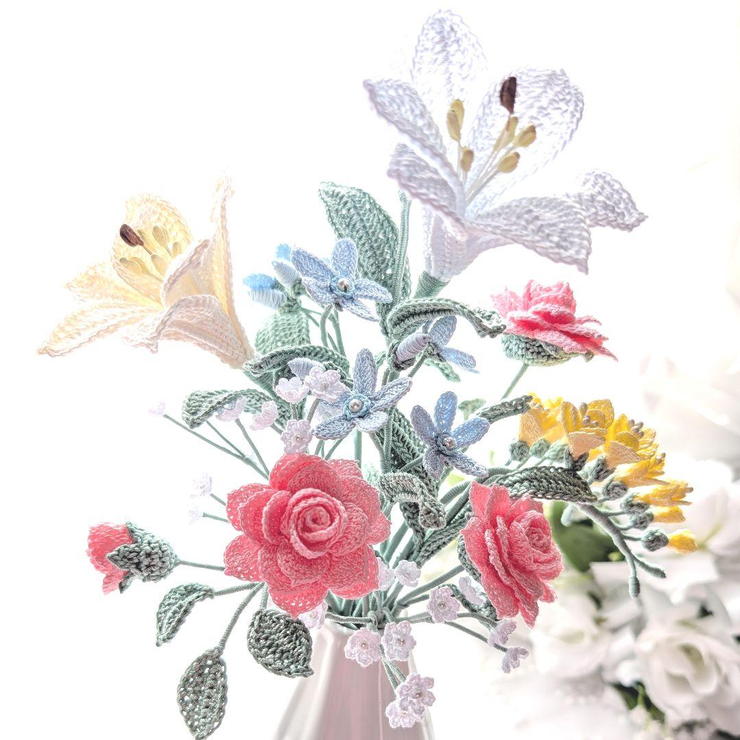 ここ☆薔薇とユリ、フリージアなどのブーケ☆ハンドメイドレース編み