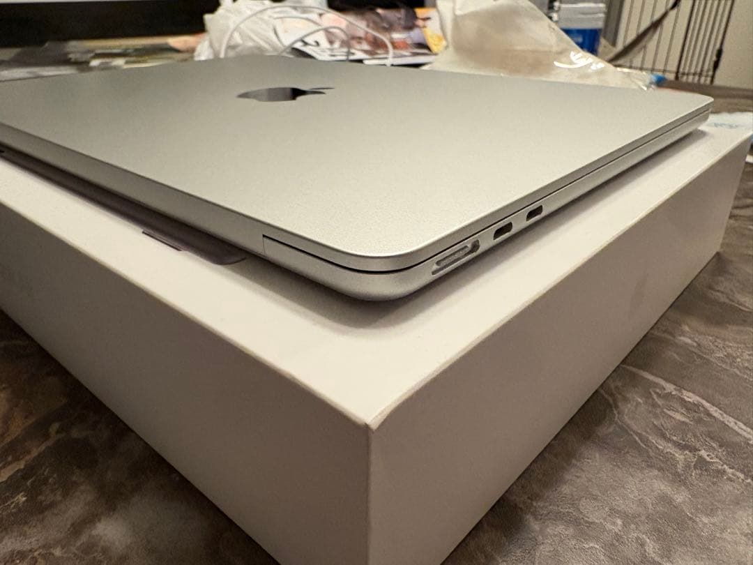 い*ー様 Apple MacBook Air 13.6インチ M2 16GB 5