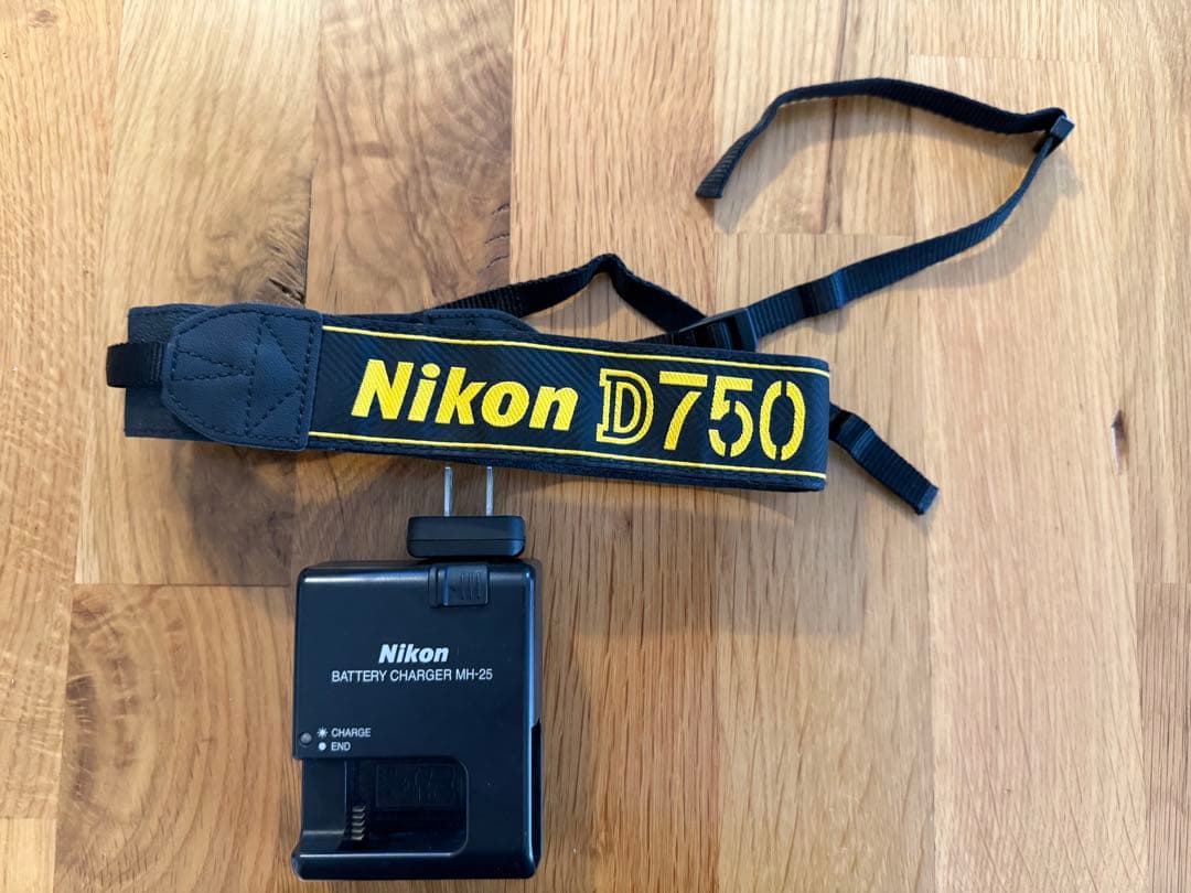 Nikon D750 ボディ（シャッター回数6,000回以下／美品）