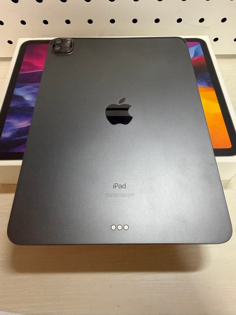 Apple iPad Pro 11 第2世代スペースグレー