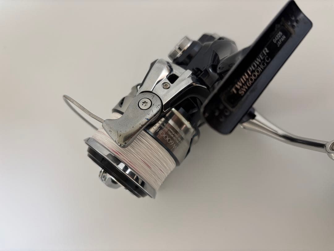 21ツインパワーSW 6000HG ※写真の箱は5000HG