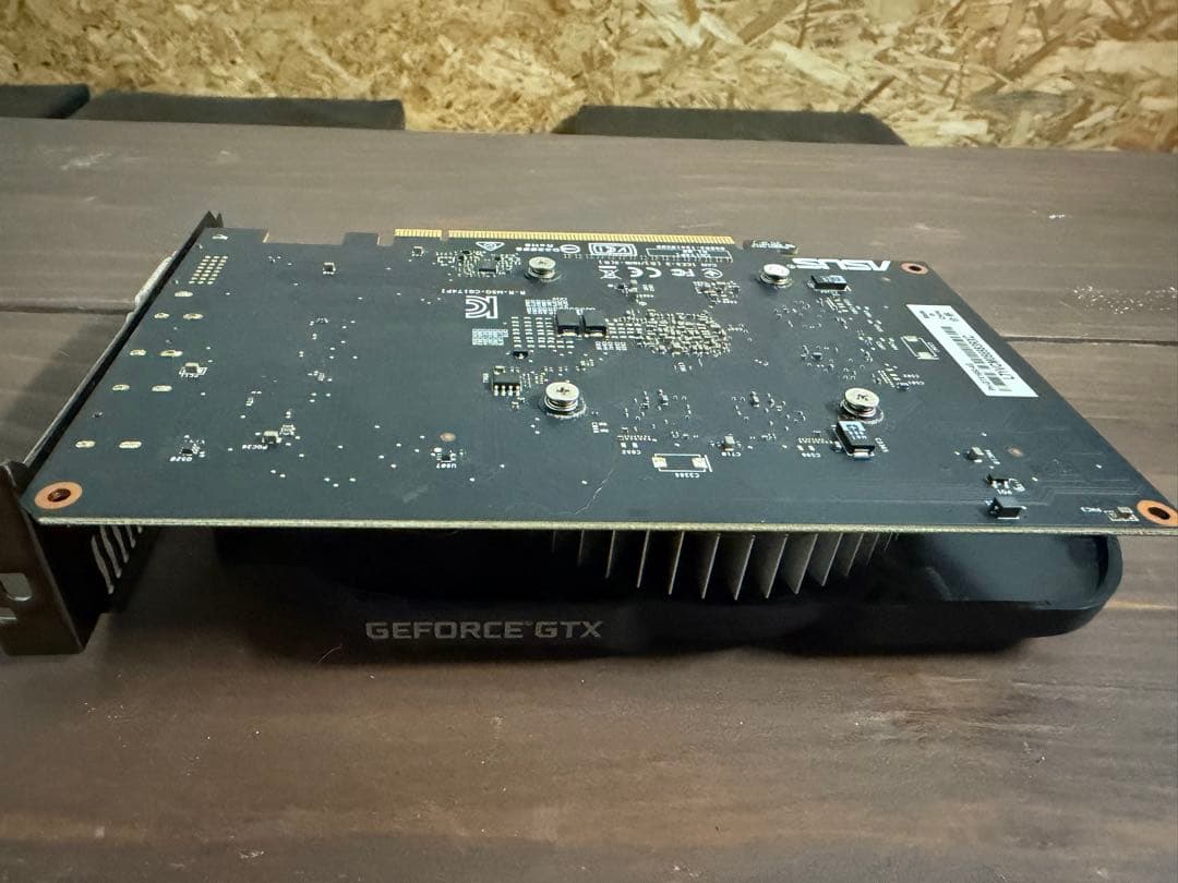 GEFORCE GTX 1650 ASUS グラフィックボード 動作確認済み