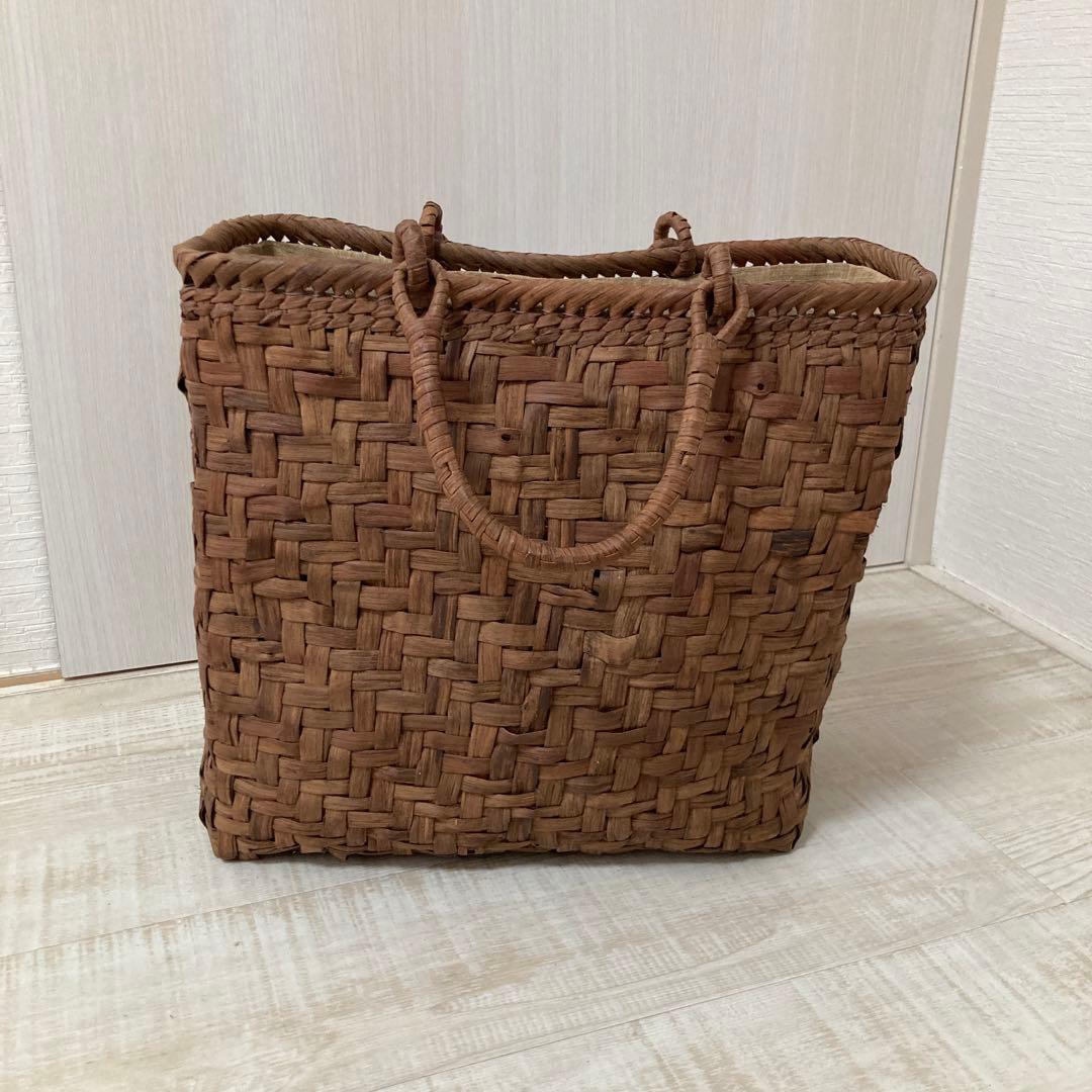 にいすけ　葡萄　ぶどう　籠　かご　バッグ　大容量