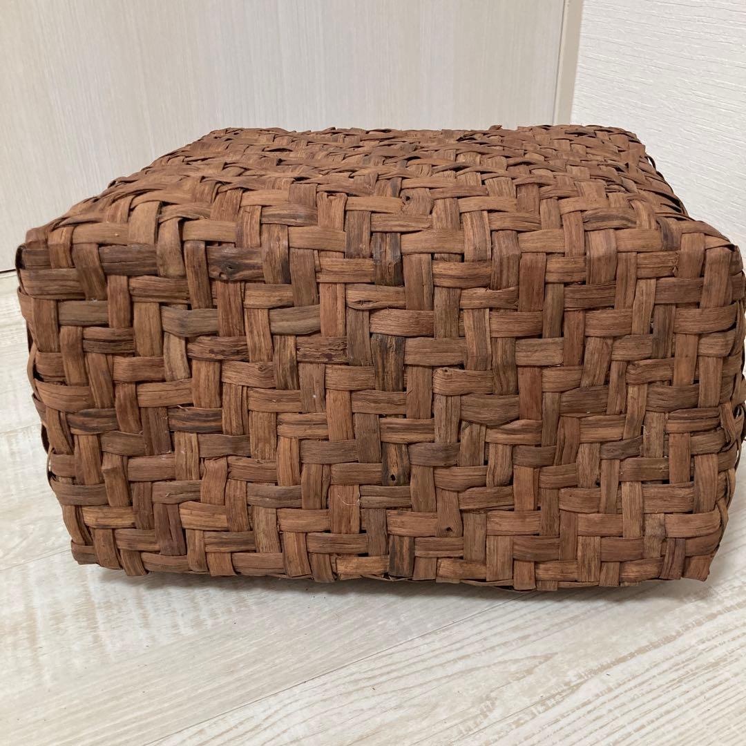 にいすけ　葡萄　ぶどう　籠　かご　バッグ　大容量