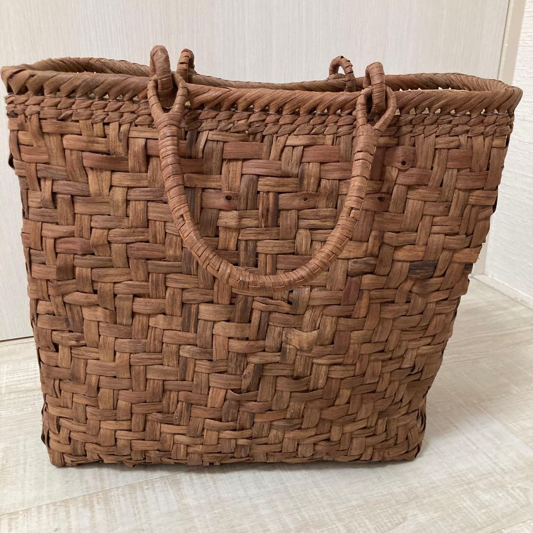 にいすけ　葡萄　ぶどう　籠　かご　バッグ　大容量