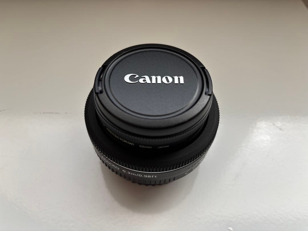 Canon EF 40mm f/2.8 STM レンズ