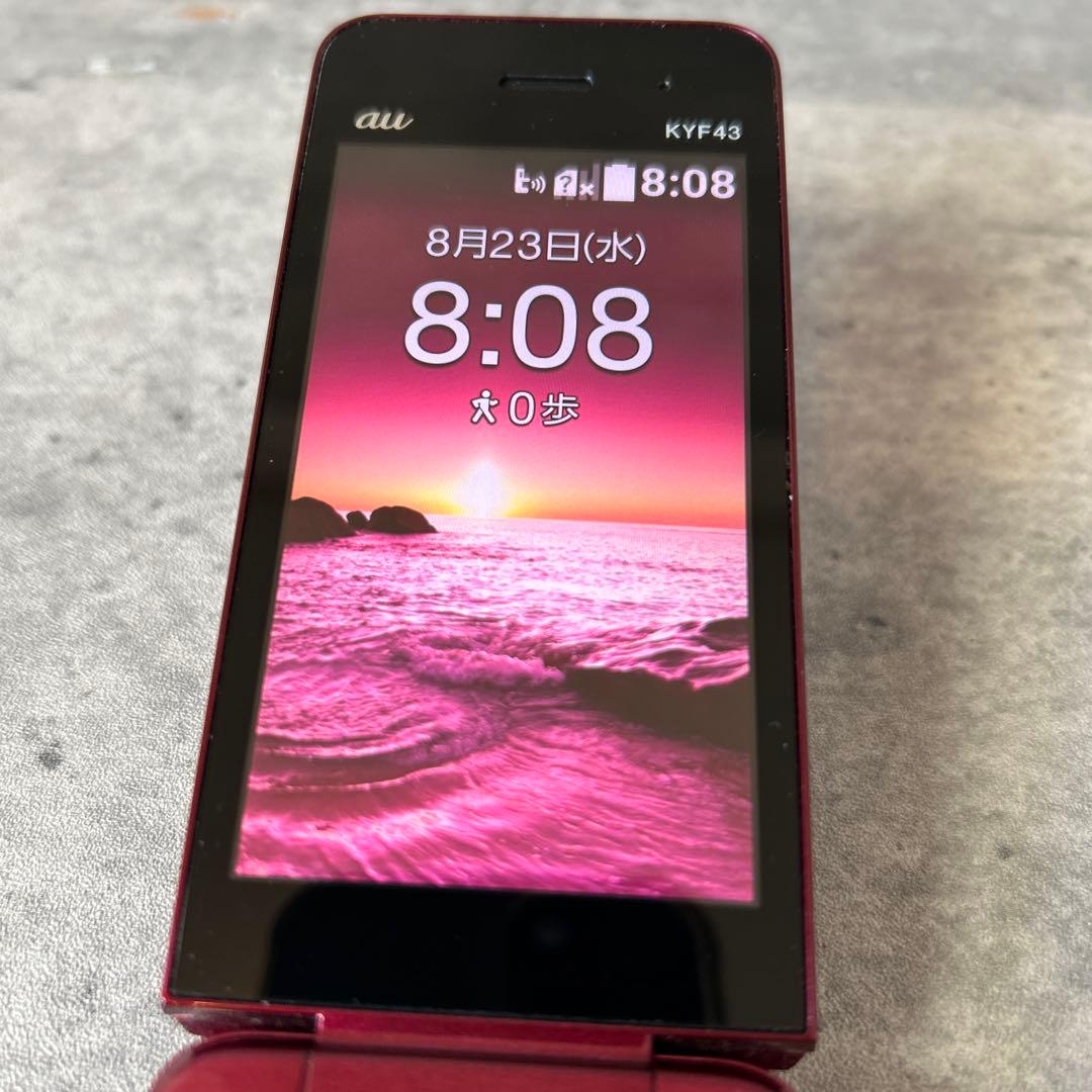 au KYF43 ワインレッド折りたたみ式携帯電話　かんたん携帯