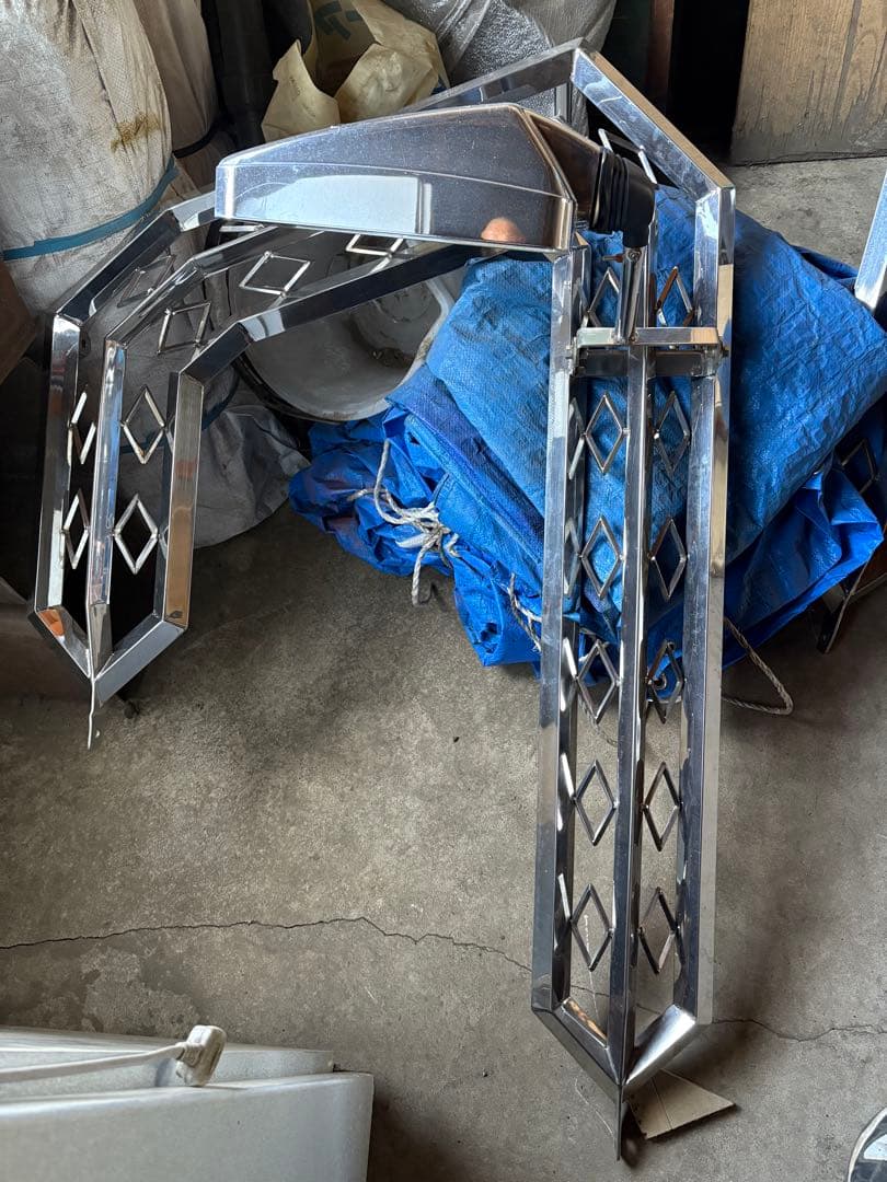 ステンレス製 車用パーツ ダイヤモンドデザインデコトラ