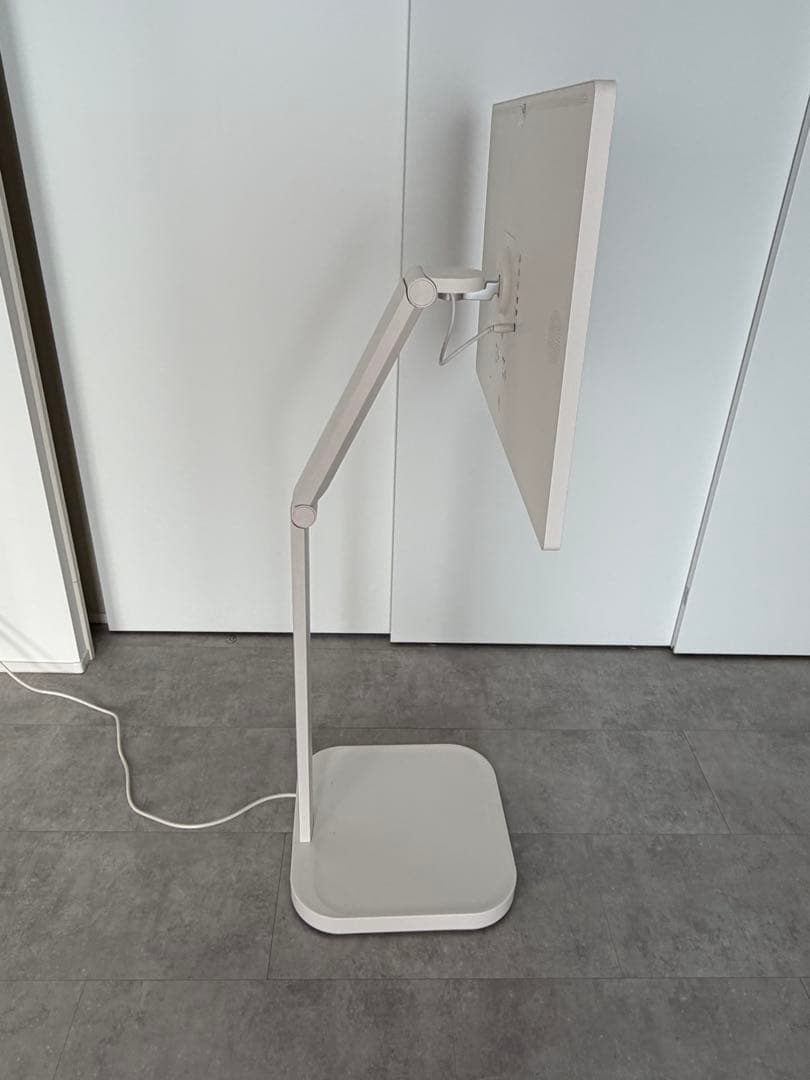 【美品】LG Smart Monitor Swing スタンド付