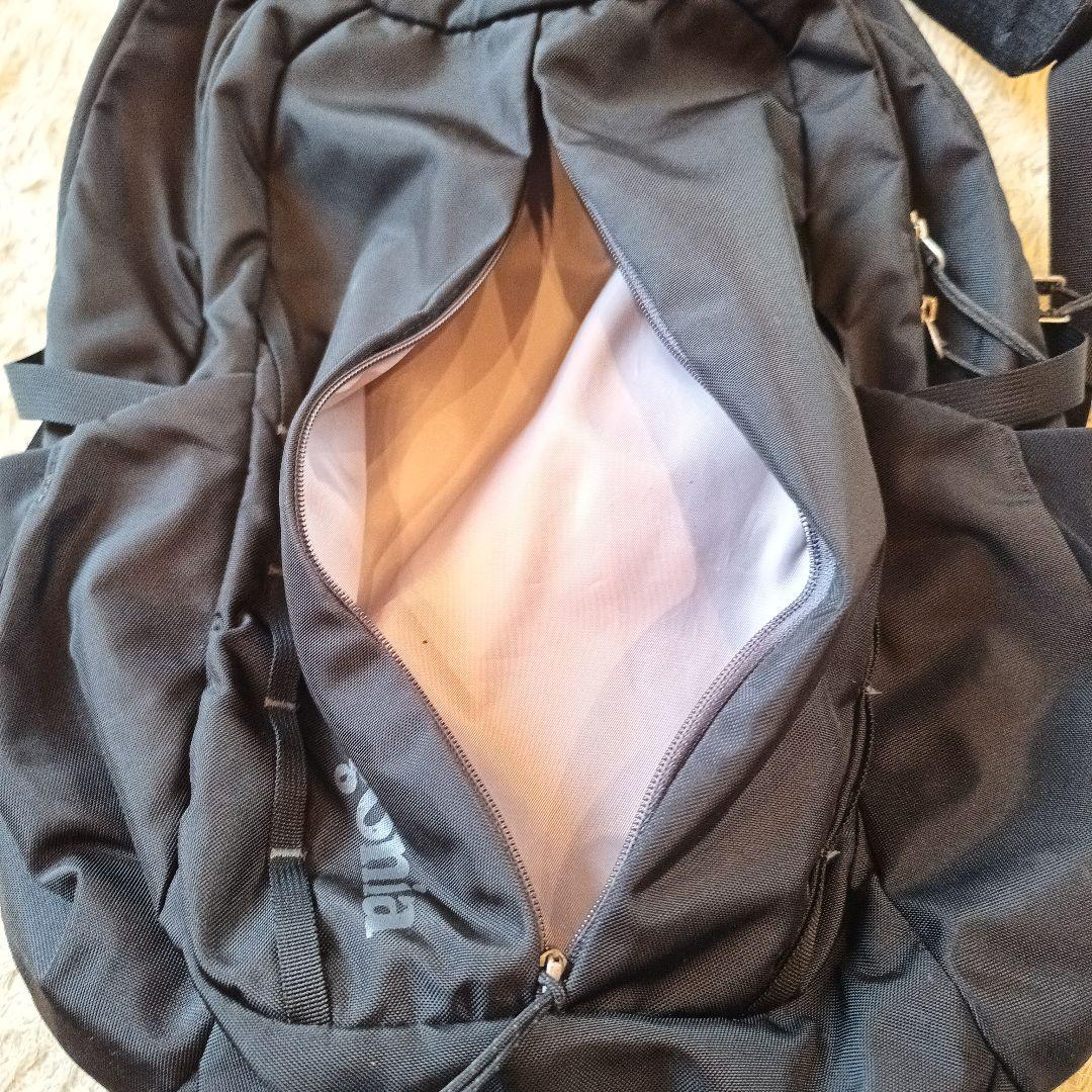 廃盤品　パタゴニア レフュジオパック(Refugio pack)28L 黒