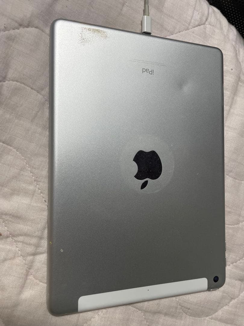 Apple iPad シルバー