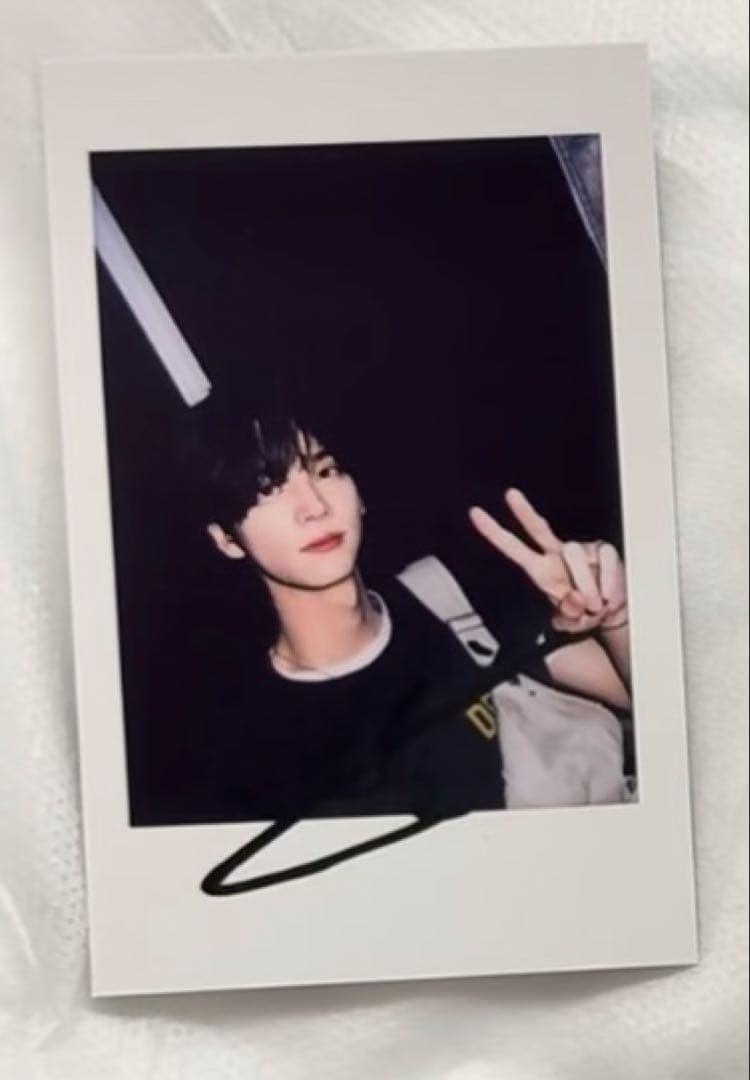 TWS シニュ playhard yizhiyu 北京当選限定 トレカ B