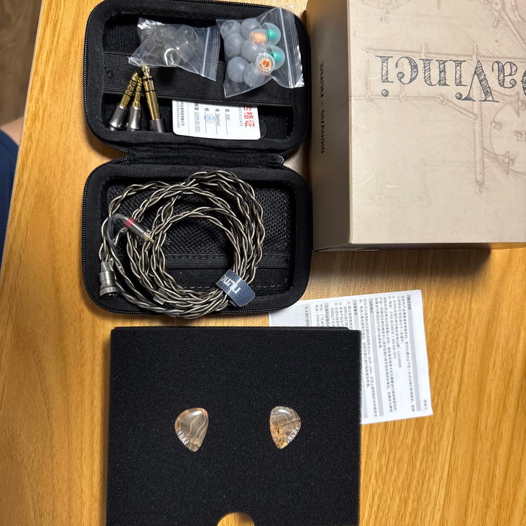 HiFiGo DUNU x Gizaudio Da Vinci IEM イヤホン